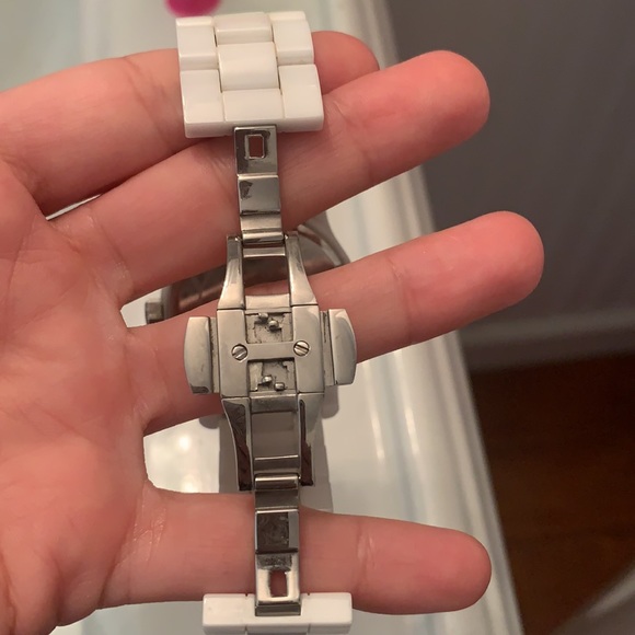 Michael Kors watch - Picture 3 of 6